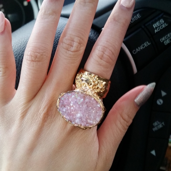 Meet your Posher, Charlee - Picture 1 of 1